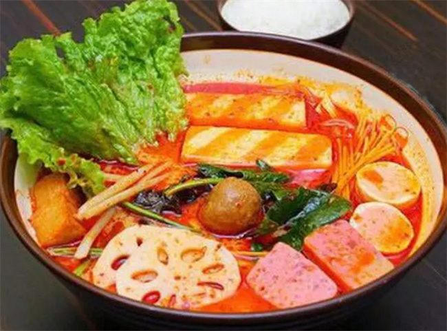 麻辣烫-2023年可以摆摊的美食有哪些