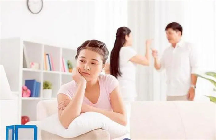 青春期“叛逆”和“不叛逆”的孩子 长大以后过的是两种人生
